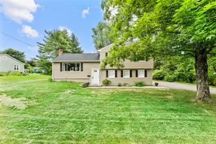 21 Cadwell Rd, Bloomfield, CT 06002 - Photo 1