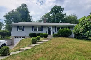 10 Entrance Rd, Milford, CT 06460 - Photo 1