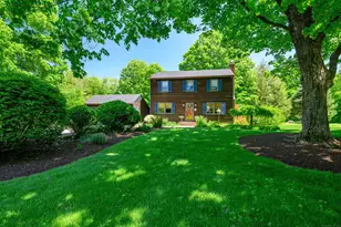 113 Toddy Hill Rd, Newtown, CT 06482 - Photo 1