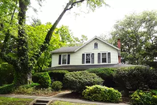 209 S Pine Creek Rd, Fairfield, CT 06824 - Photo 1