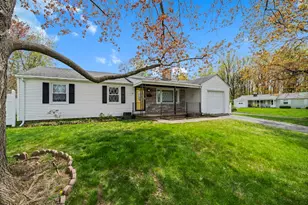 21 Poplar St, Enfield, CT 06082 - Photo 1