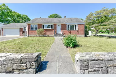 325 Lincoln Boulevard, Bridgeport, CT 06606 - Photo 1