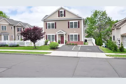 35 Ringgold Street #401, West Hartford, CT 06119 - Photo 1