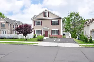 35 Ringgold St, West Hartford, CT 06119 - Photo 1