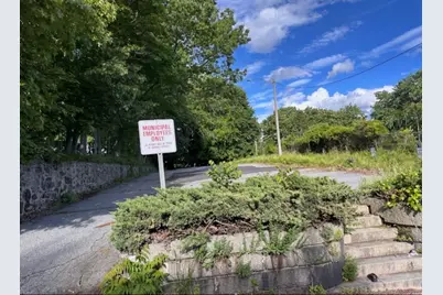 149 Broadway, Norwich, CT 06360 - Photo 1