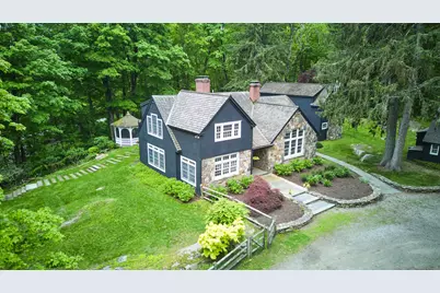 99 Cross Highway, Redding, CT 06896 - Photo 1