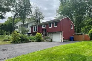 61 Litchfield Rd, Farmington, CT 06085 - Photo 1