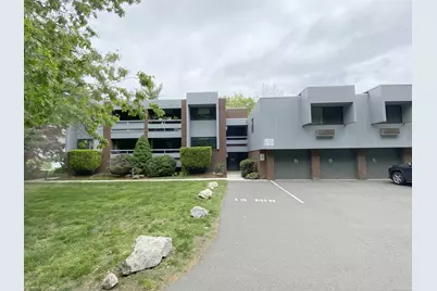 95 Wilton Crest #95, Wilton, CT 06897 - Photo 1