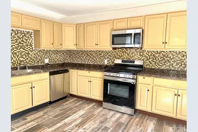 32 Henry Street, New Haven, CT 06511 - Photo 1