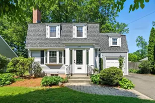 285 Auburn Rd, West Hartford, CT 06119 - Photo 1