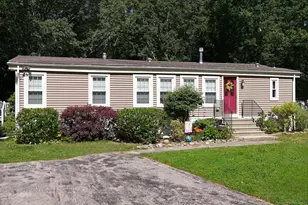107 Colchester Cmns, Colchester, CT 06415 - Photo 1