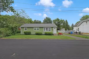 52 Fairview Ave, Bristol, CT 06010 - Photo 1