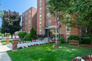 39 Glenbrook Rd, Stamford, CT 06902 - Photo 1