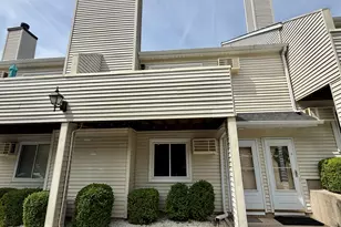 2A Jeanette St, Danbury, CT 06811 - Photo 1