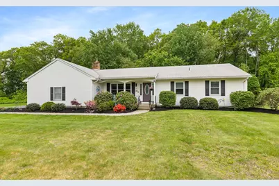 19 Ridgeview Drive, Ellington, CT 06029 - Photo 1