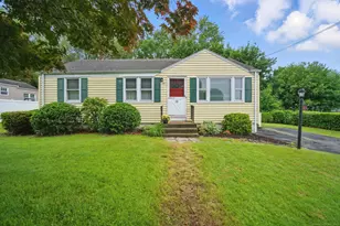 19 Litchfield Pl, Rocky Hill, CT 06067 - Photo 1