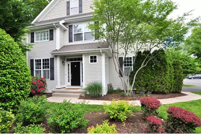 18 Schoolhouse Drive #18, West Hartford, CT 06110 - Photo 1