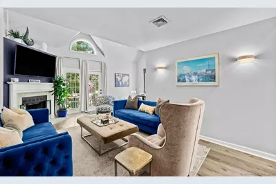 668 Glenbrook Road #25, Stamford, CT 06906 - Photo 1