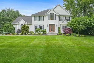 19 Twitchgrass Rd, Trumbull, CT 06611 - Photo 1