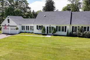 35 Old Newtown Rd, Monroe, CT 06468 - Photo 1