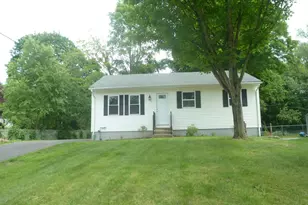 23 New York Rd, Montville, CT 06370 - Photo 1