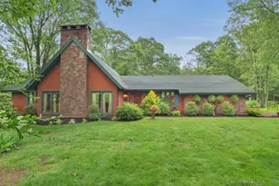 846 Arbutus St, Middletown, CT 06457 - Photo 1