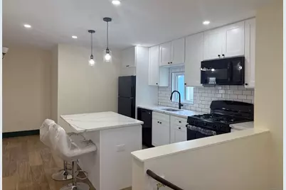 130 Hubinger Street #3, New Haven, CT 06511 - Photo 1