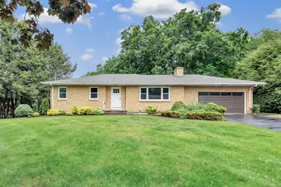 325 River Road, Hamden, CT 06518 - Photo 1