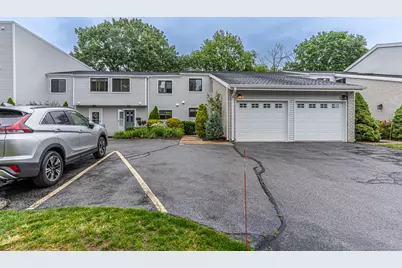 67 Riverside Avenue #67, Stamford, CT 06878 - Photo 1