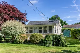 8 Old Bogus Rd, New Fairfield, CT 06812 - Photo 1