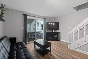 236 East St, Plainville, CT 06062 - Photo 1