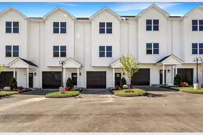 245 Norwich New London Turnpike #19, Montville, CT 06382 - Photo 1