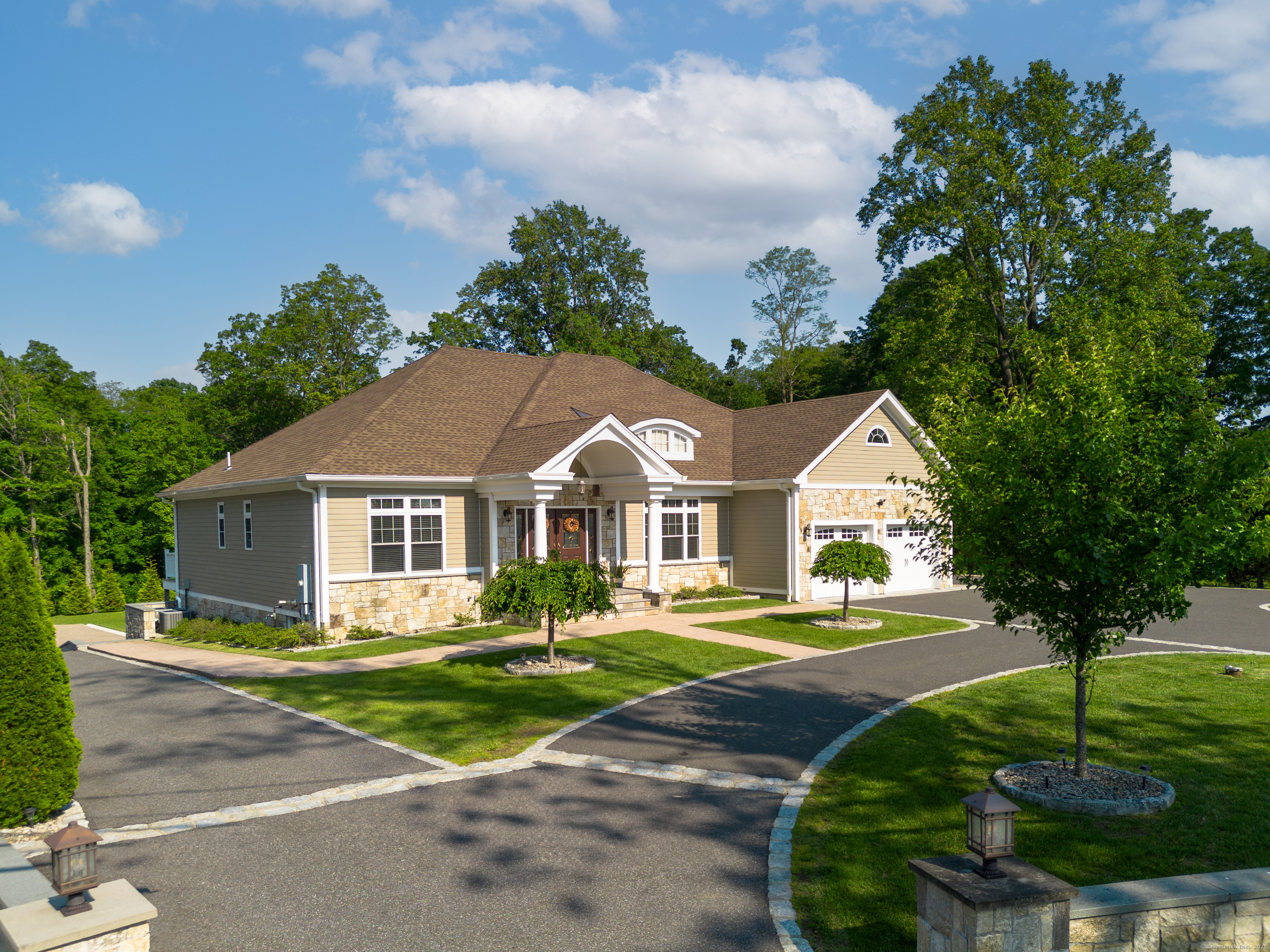 125 Stadley Rough Rd, Danbury, CT 06811 - MLS 24100489 - Coldwell Banker