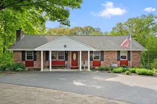 2 Pine Hill Rd, New Fairfield, CT 06812 - Photo 1
