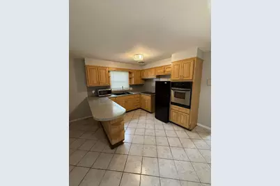 46 Edgecomb Street, Hamden, CT 06517 - Photo 1