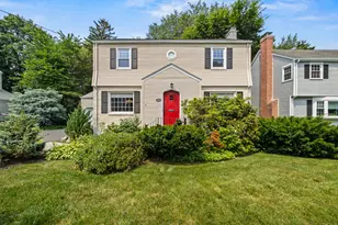 221 Ballard Dr, West Hartford, CT 06119 - Photo 1