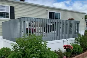 1012 Old Colony Rd, Meriden, CT 06451 - Photo 1