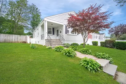 43 Breyer Avenue, Bridgeport, CT 06606 - Photo 1