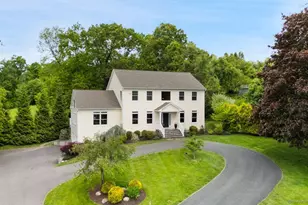 8 Meadowview Dr, Brookfield, CT 06804 - Photo 1