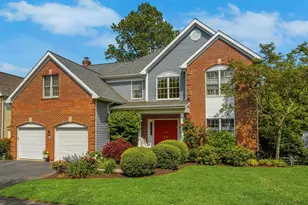 26 Hamilton Court, Fairfield, CT 06824 - Photo 1