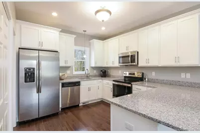 35 Ringgold Street #101, West Hartford, CT 06119 - Photo 1