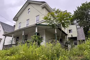 29 Division St, Norwich, CT 06360 - Photo 1