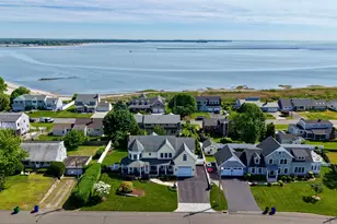 464 Curtis Ave, Stratford, CT 06615 - Photo 1