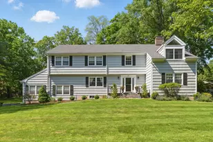 20 Winding Brook Ln, Stamford, CT 06902 - Photo 1