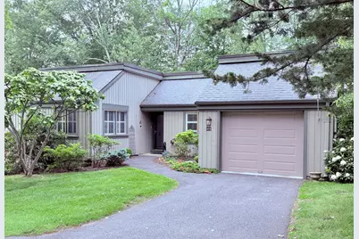 12 Heritage Crest #E, Southbury, CT 06488 - Photo 1