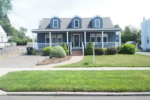 182 Robert Treat Pkwy, Milford, CT 06460 - Photo 1