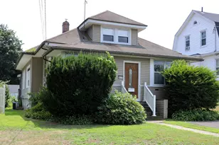 1579 Broadbridge Ave, Stratford, CT 06615 - Photo 1