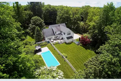 171 Cross Highway, Redding, CT 06896 - Photo 1