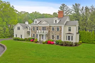 6 Coachlamp Ln, Greenwich, CT 06830 - Photo 1