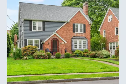 29 Middlefield Drive, West Hartford, CT 06107 - Photo 1